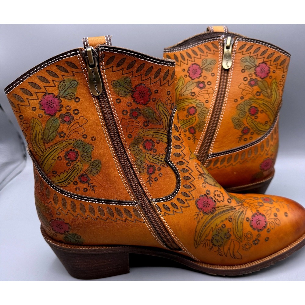 L'Artiste Spring Step Galop-CA Tan Leather Floral Western Ankle Boots Womens 41 - Picture 15 of 16